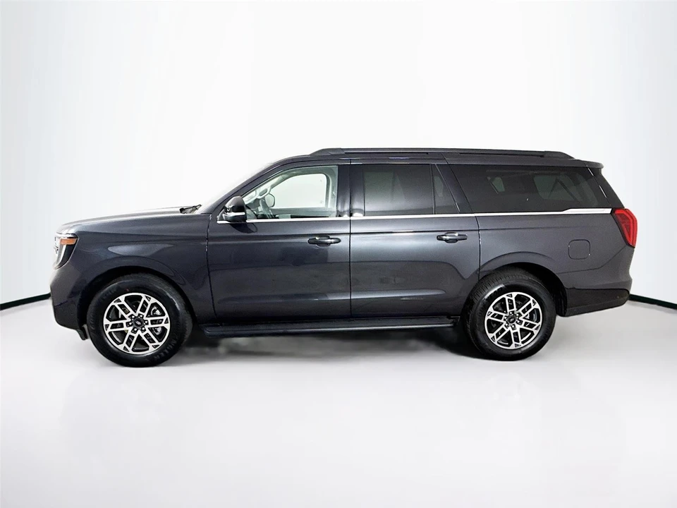 2025 Ford Expedition 5th Gen - Image 4 of 15