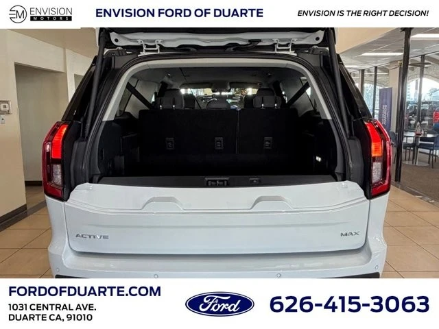 2025 Ford Expedition 5th Gen - Image 10 of 12