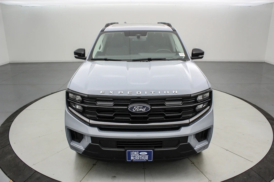 2025 Ford Expedition 5th Gen - Image 10 of 21