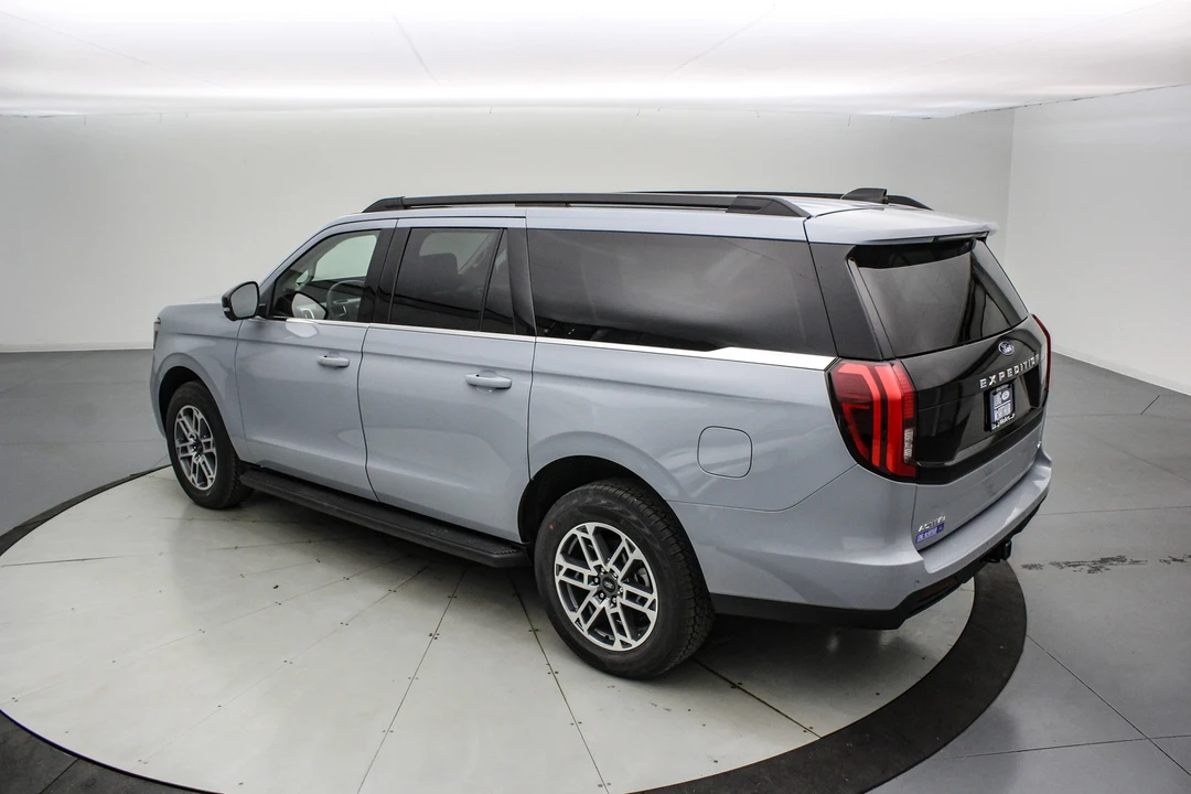 2025 Ford Expedition 5th Gen - Image 7 of 21