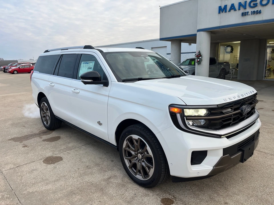 2025 Ford Expedition 5th Gen - Image 2 of 21