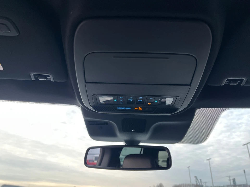 2025 Ford Expedition 5th Gen - Image 19 of 21