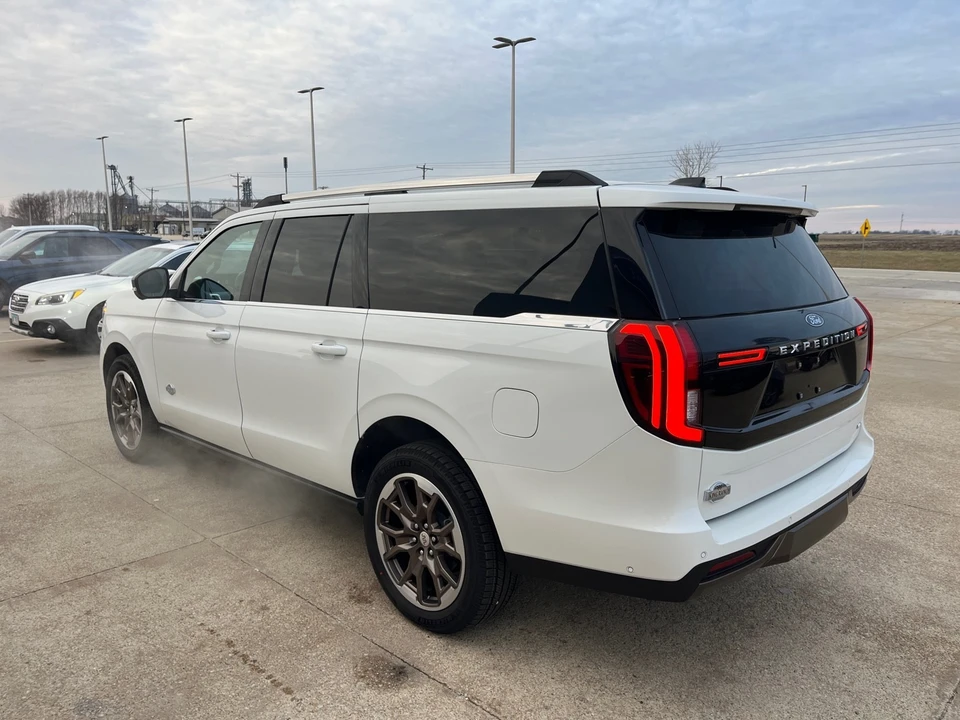 2025 Ford Expedition 5th Gen - Image 6 of 21