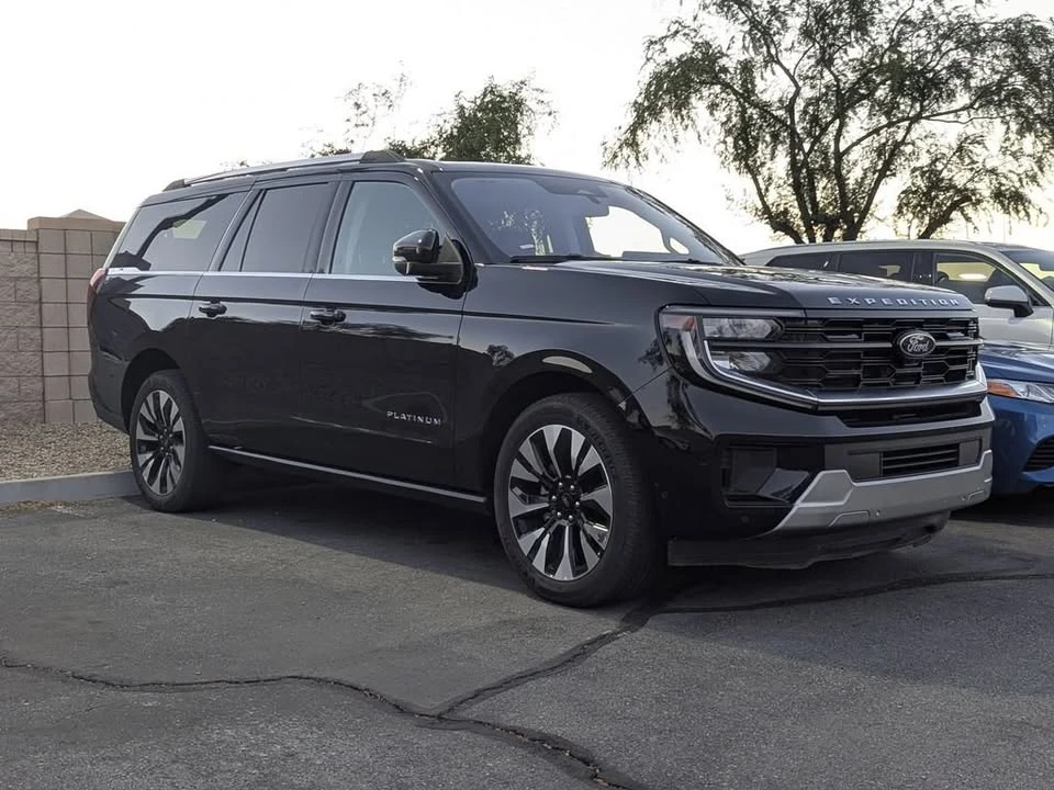 2025 Ford Expedition 5th Gen - Image 3 of 5