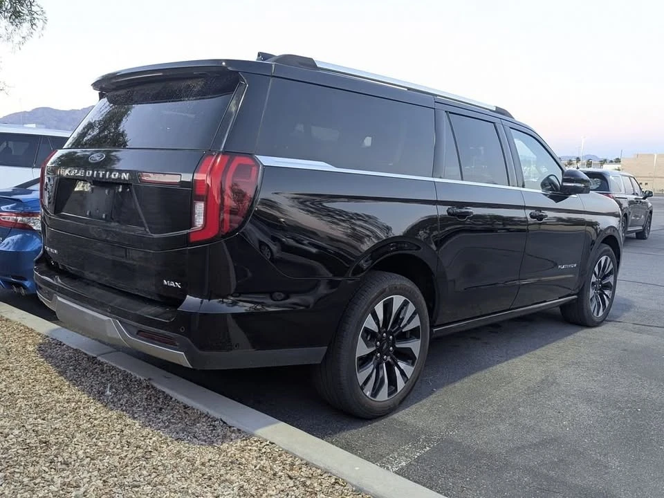 2025 Ford Expedition 5th Gen - Image 4 of 5