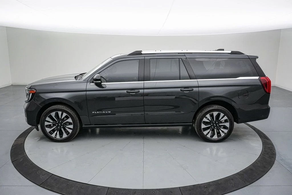 2025 Ford Expedition 5th Gen - Image 9 of 21