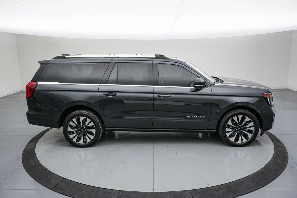 2025 Ford Expedition 5th Gen - Image 4 of 21