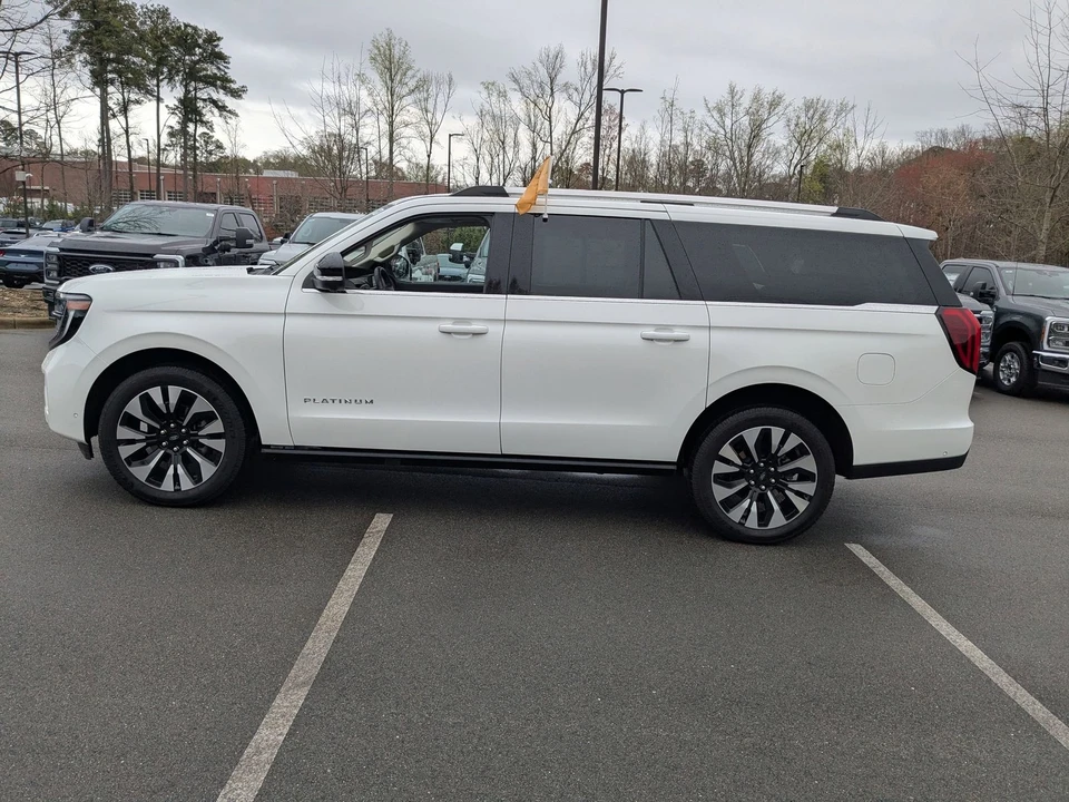 2025 Ford Expedition 5th Gen - Image 7 of 21