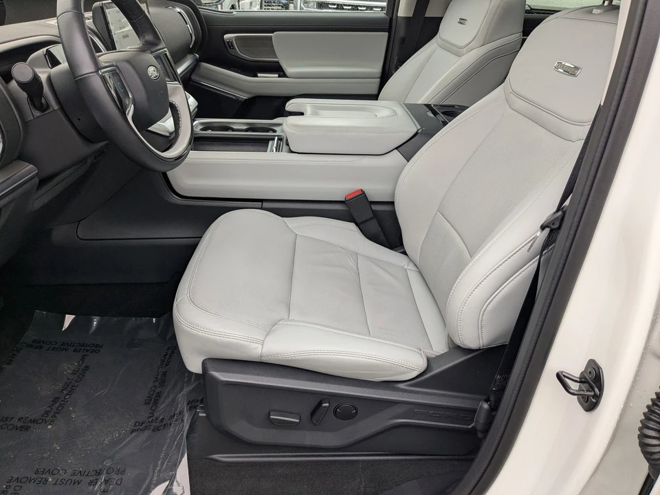 2025 Ford Expedition 5th Gen - Image 15 of 21
