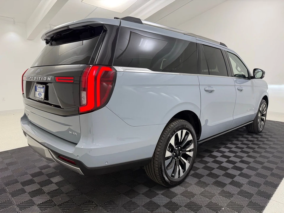 2025 Ford Expedition 5th Gen - Image 7 of 21