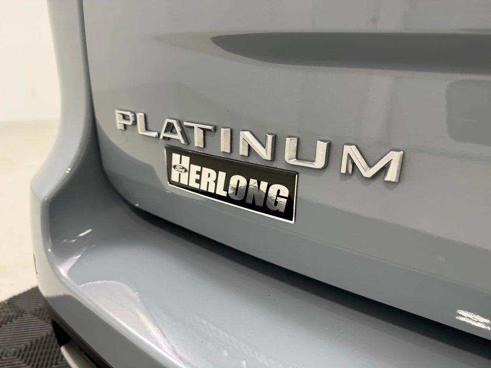 2025 Ford Expedition 5th Gen - Image 10 of 21