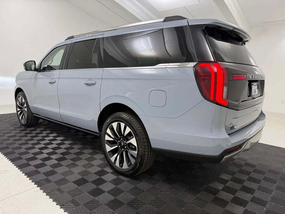 2025 Ford Expedition 5th Gen - Image 5 of 21