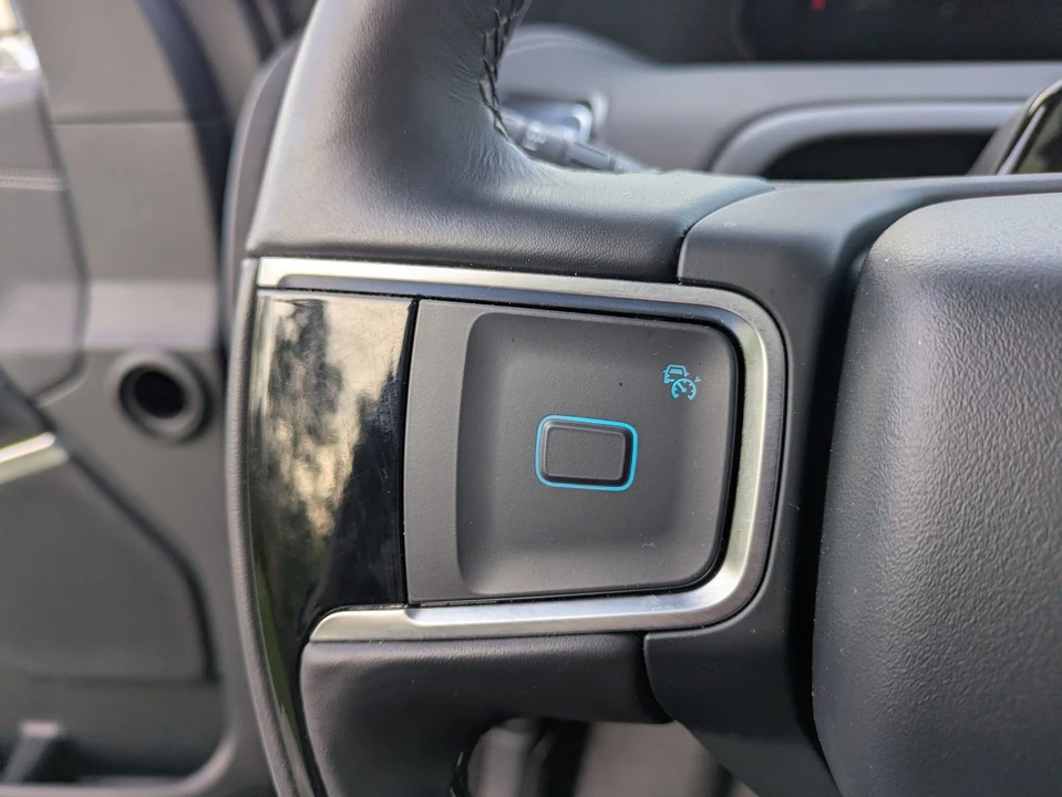 2025 Ford Expedition 5th Gen - Image 18 of 31