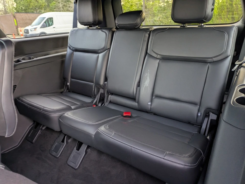 2025 Ford Expedition 5th Gen - Image 26 of 31