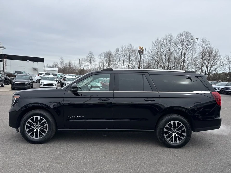 2025 Ford Expedition 5th Gen - Image 2 of 12