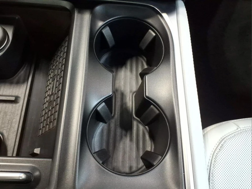 2025 Ford Expedition 5th Gen - Image 12 of 21
