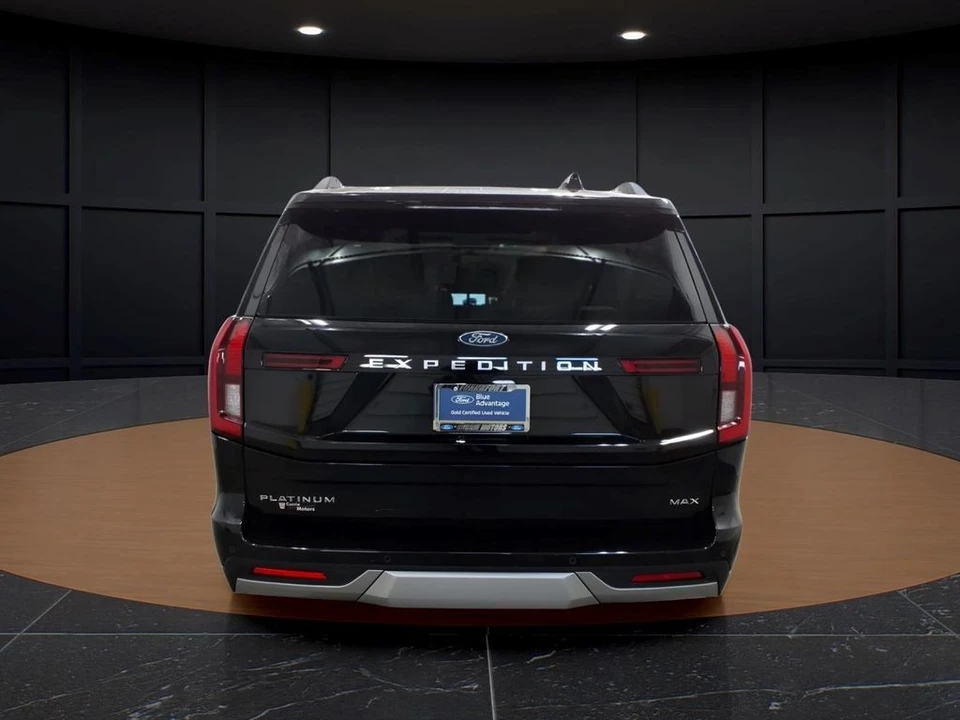 2025 Ford Expedition 5th Gen - Image 5 of 21