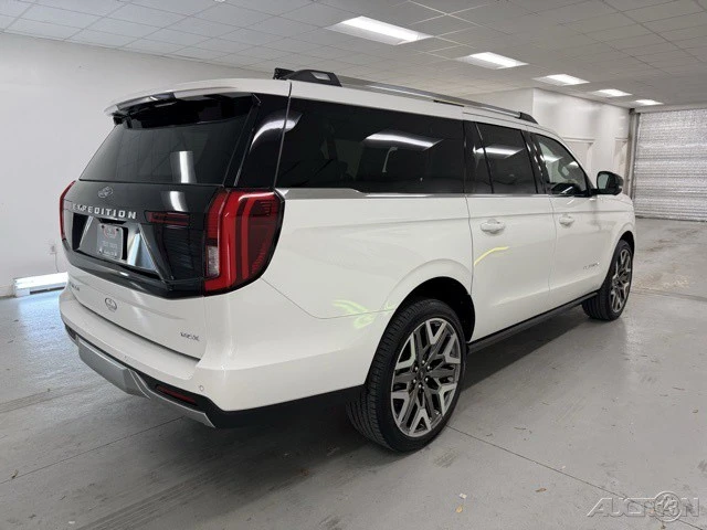 2025 Ford Expedition 5th Gen - Image 5 of 12