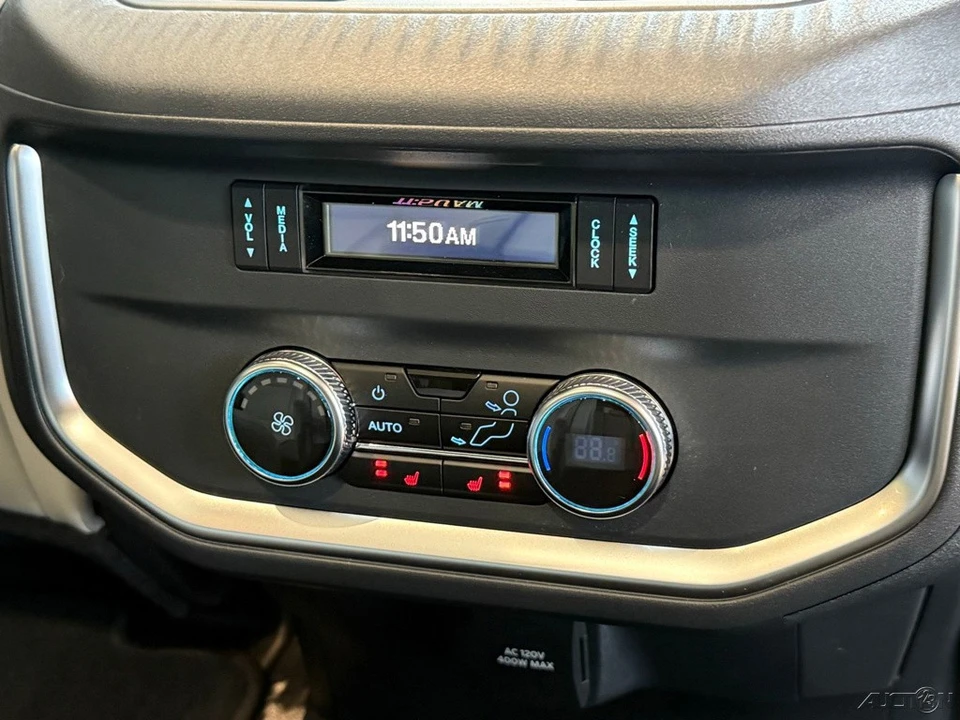 2025 Ford Expedition 5th Gen - Image 21 of 21