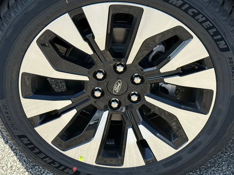2025 Ford Expedition 5th Gen - Image 13 of 21