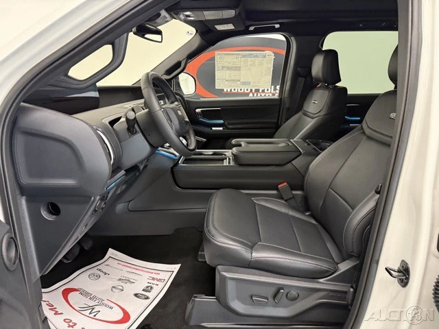 2025 Ford Expedition 5th Gen - Image 10 of 12