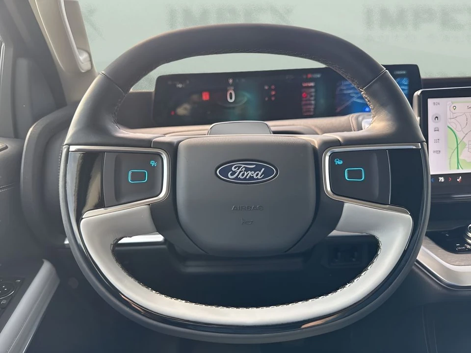 2025 Ford Expedition 5th Gen - Image 14 of 21