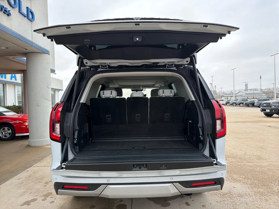2025 Ford Expedition 5th Gen - Image 9 of 31