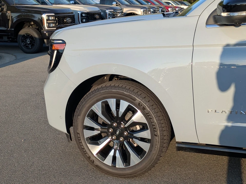 2025 Ford Expedition 5th Gen - Image 11 of 21