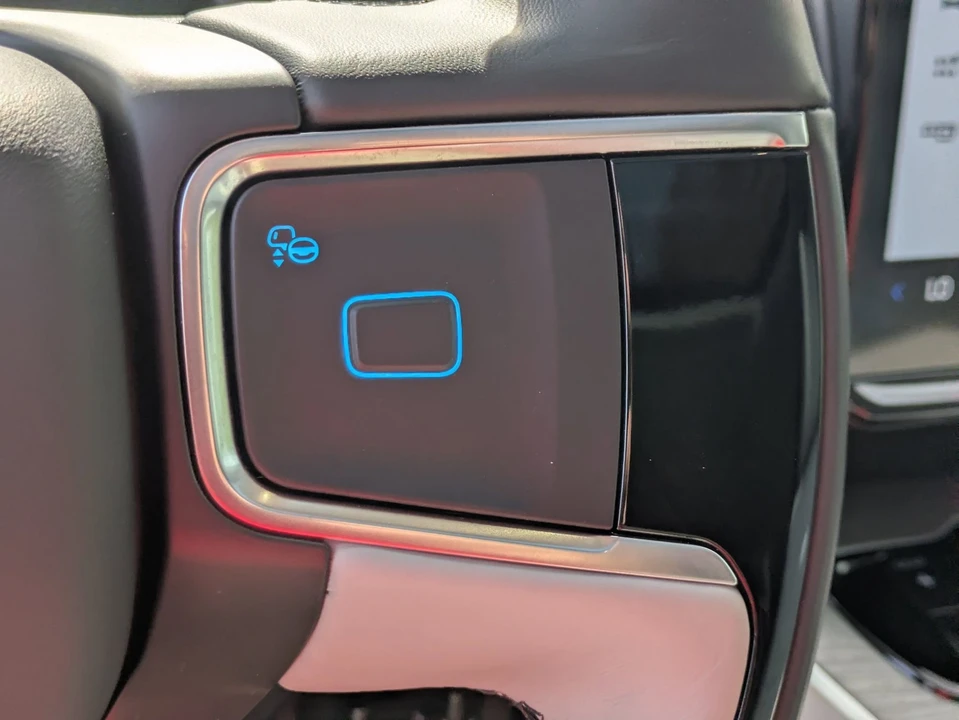 2025 Ford Expedition 5th Gen - Image 20 of 21