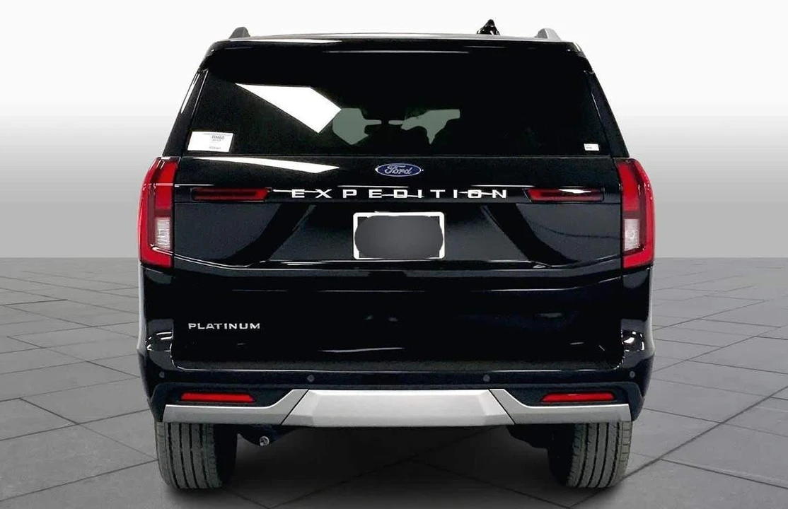 2025 Ford Expedition 5th Gen - Image 7 of 10