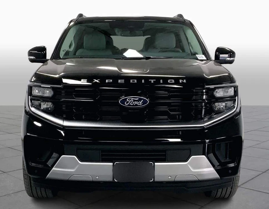2025 Ford Expedition 5th Gen - Image 3 of 10