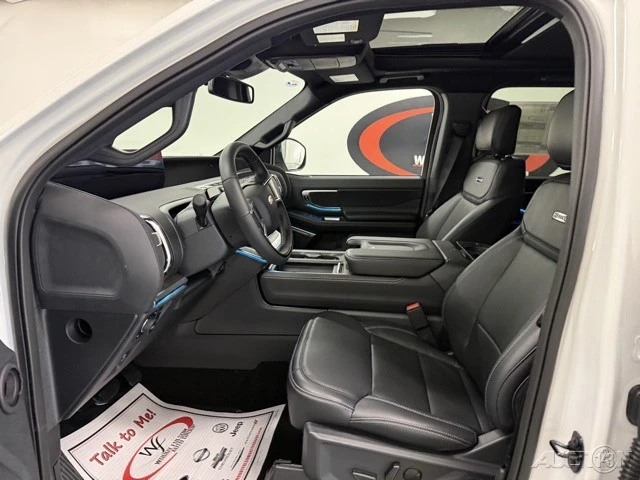2025 Ford Expedition 5th Gen - Image 10 of 12