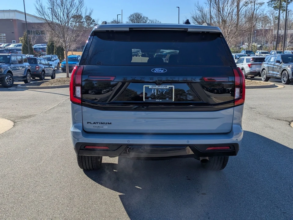 2025 Ford Expedition 5th Gen - Image 5 of 21