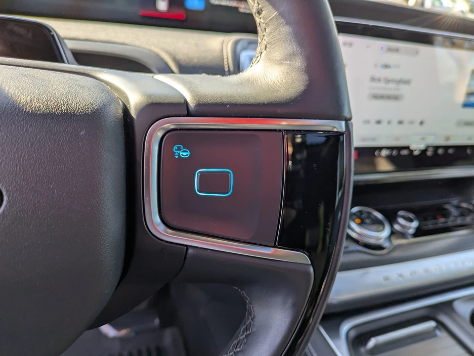 2025 Ford Expedition 5th Gen - Image 19 of 21