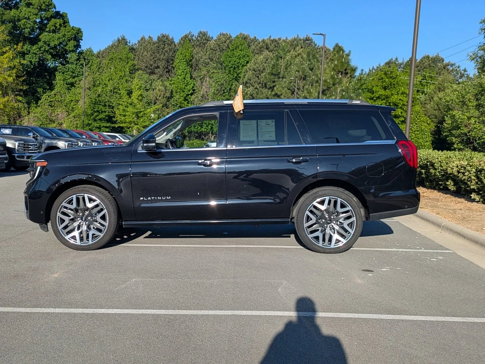 2025 Ford Expedition 5th Gen - Image 7 of 21