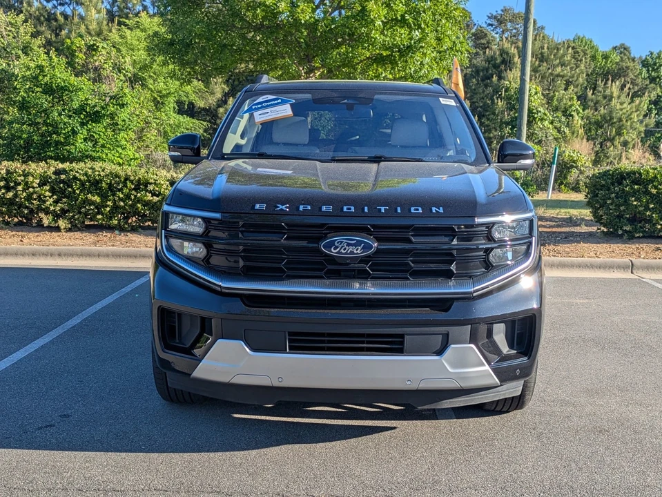 2025 Ford Expedition 5th Gen - Image 9 of 21