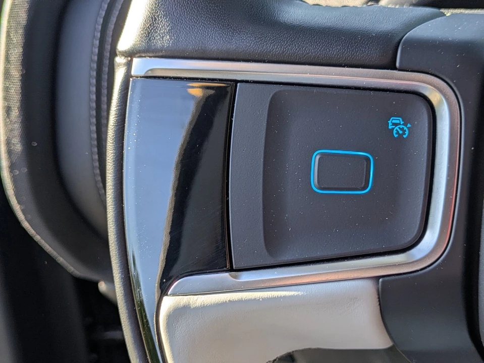 2025 Ford Expedition 5th Gen - Image 18 of 21