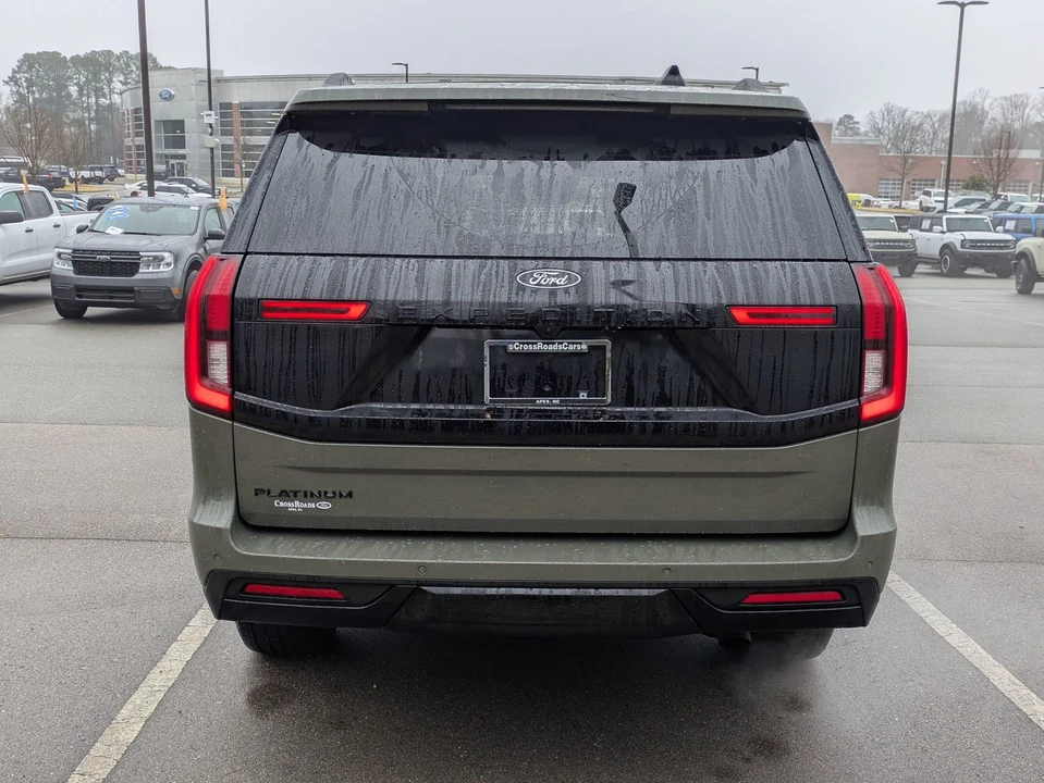 2025 Ford Expedition 5th Gen - Image 5 of 12