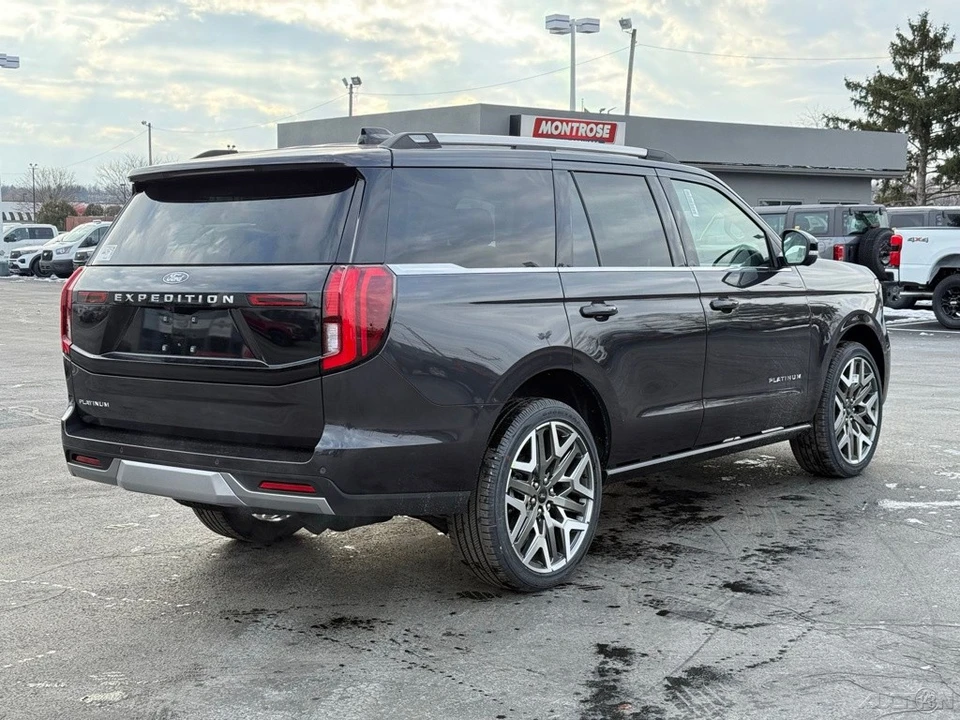 2025 Ford Expedition 5th Gen - Image 6 of 12