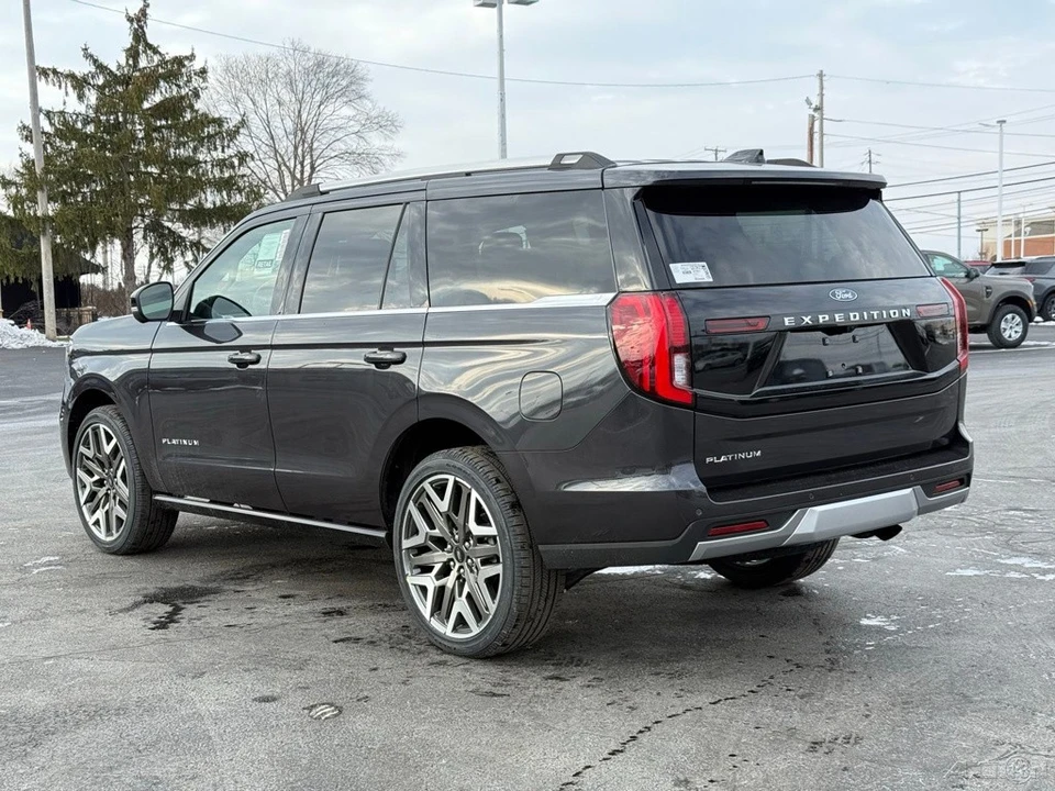 2025 Ford Expedition 5th Gen - Image 3 of 12