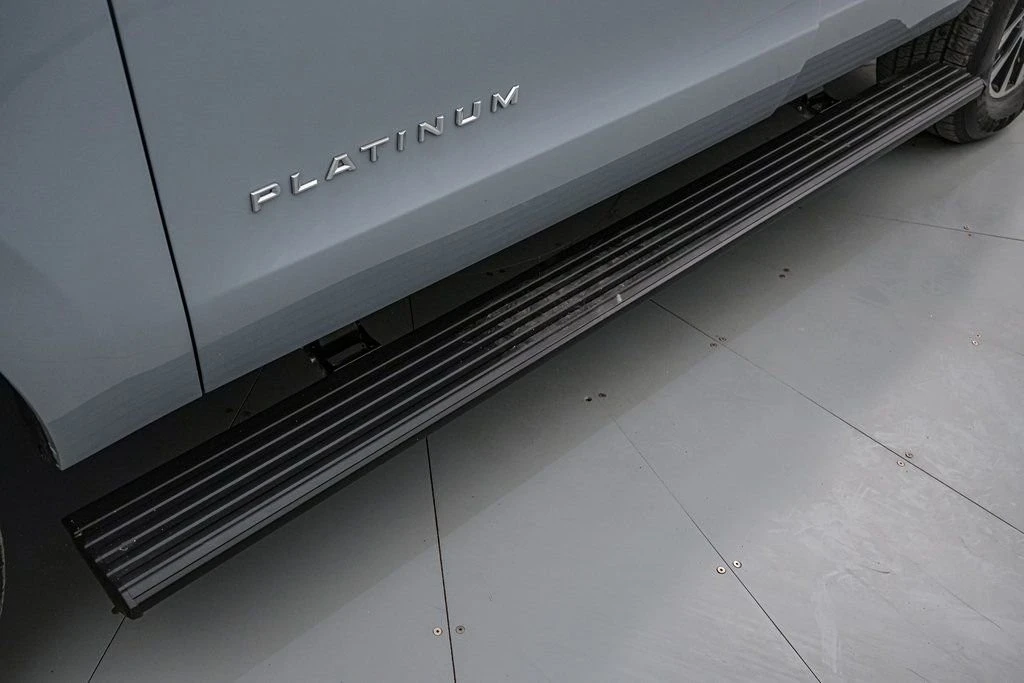 2025 Ford Expedition 5th Gen - Image 12 of 21