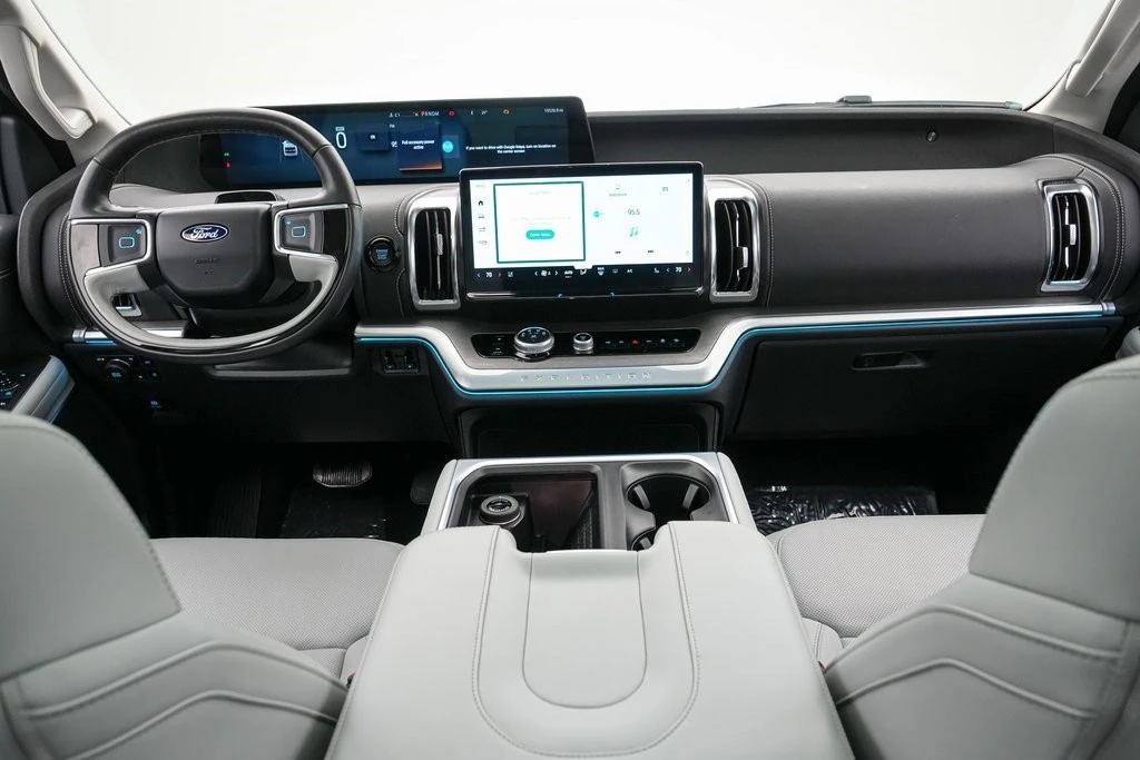 2025 Ford Expedition 5th Gen - Image 16 of 21
