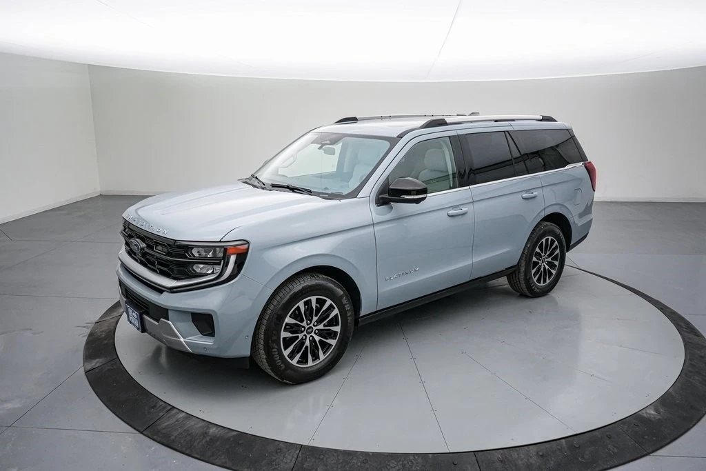 2025 Ford Expedition 5th Gen - Image 9 of 21
