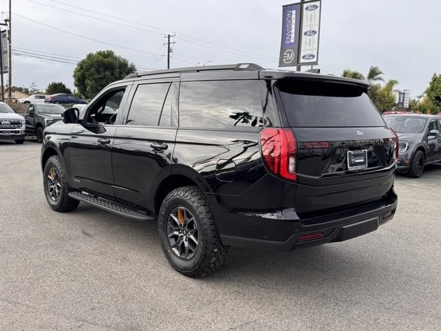 2025 Ford Expedition 5th Gen - Image 10 of 12