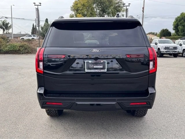 2025 Ford Expedition 5th Gen - Image 11 of 12