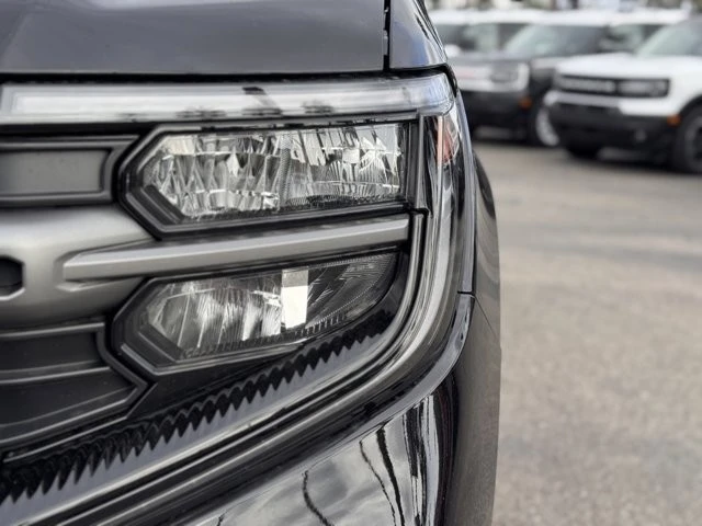 2025 Ford Expedition 5th Gen - Image 8 of 12