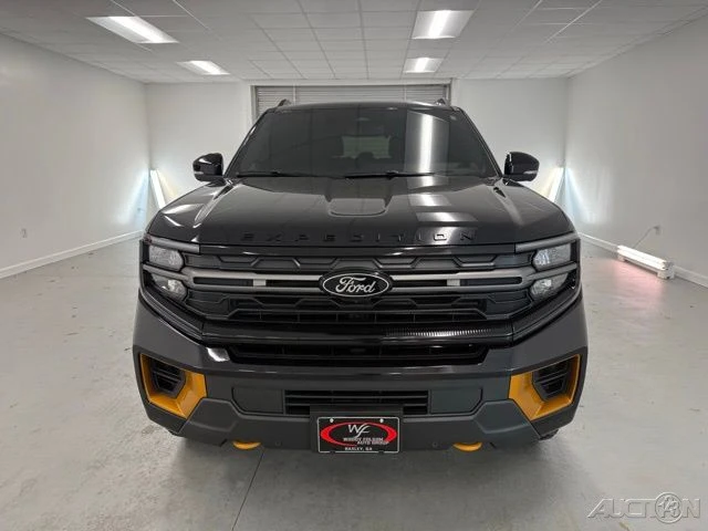 2025 Ford Expedition 5th Gen - Image 2 of 12