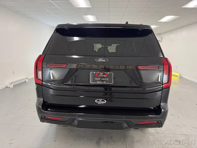 2025 Ford Expedition 5th Gen - Image 7 of 12