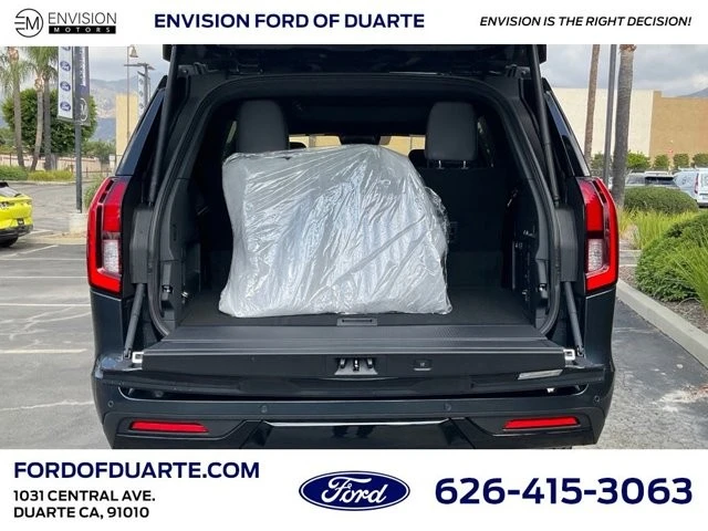 2025 Ford Expedition 5th Gen - Image 9 of 12