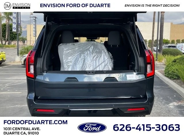 2025 Ford Expedition 5th Gen - Image 8 of 12